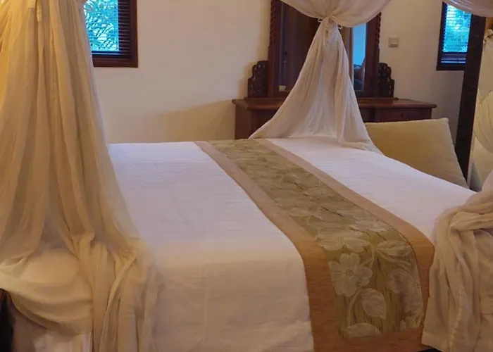 Villa Heliconia Seminyak (Bali)